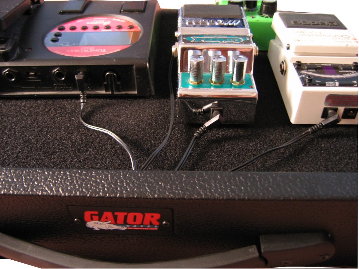 Gator GPTBLPWR Powered Pedal Tote with Carry Bag 21 Gator GPTBLPWR Powered Pedal Tote with Carry Bag
