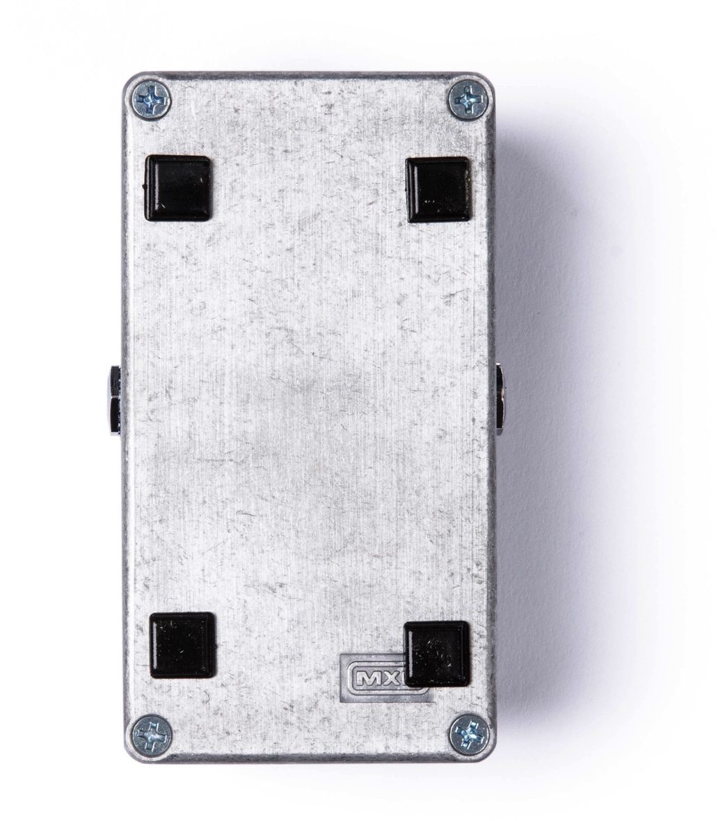 MXR M116 Fullbore Metal Distortion Pedal 3 MXR M116 Fullbore Metal Distortion Pedal