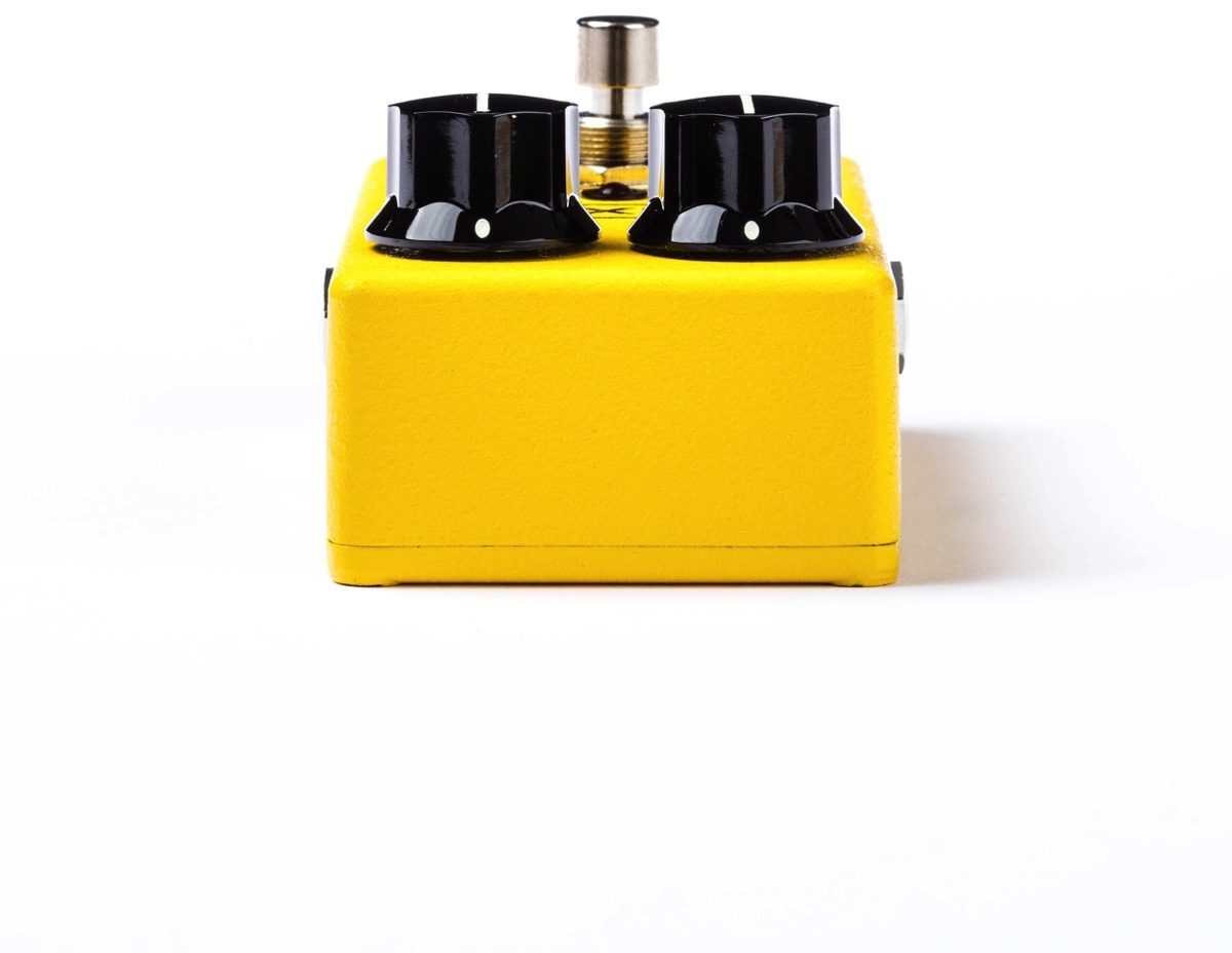 MXR M104 Distortion+ Distortion Pedal 2 MXR M104 Distortion+ Distortion Pedal