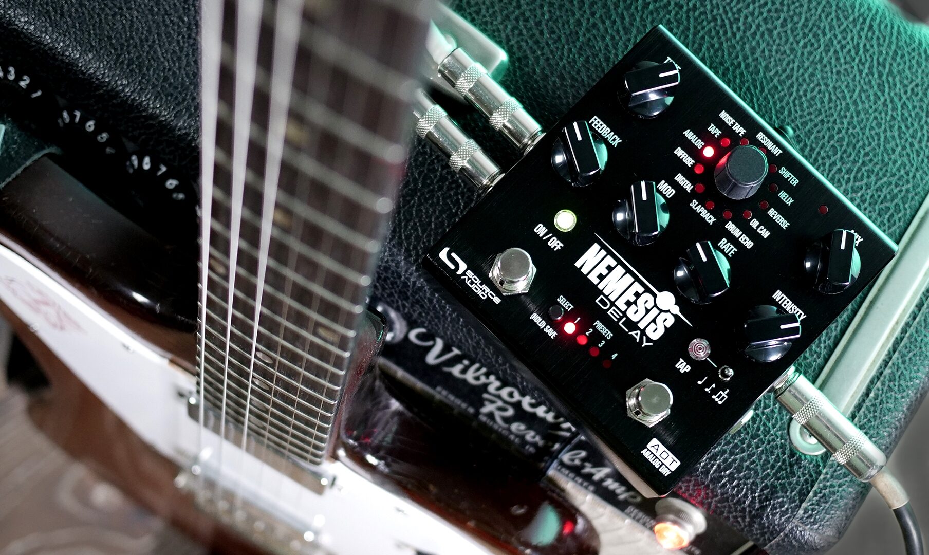 Source Audio Nemesis Delay ADT Stereo Multi-Delay Pedal 2 Source Audio Nemesis Delay ADT Stereo Multi-Delay Pedal