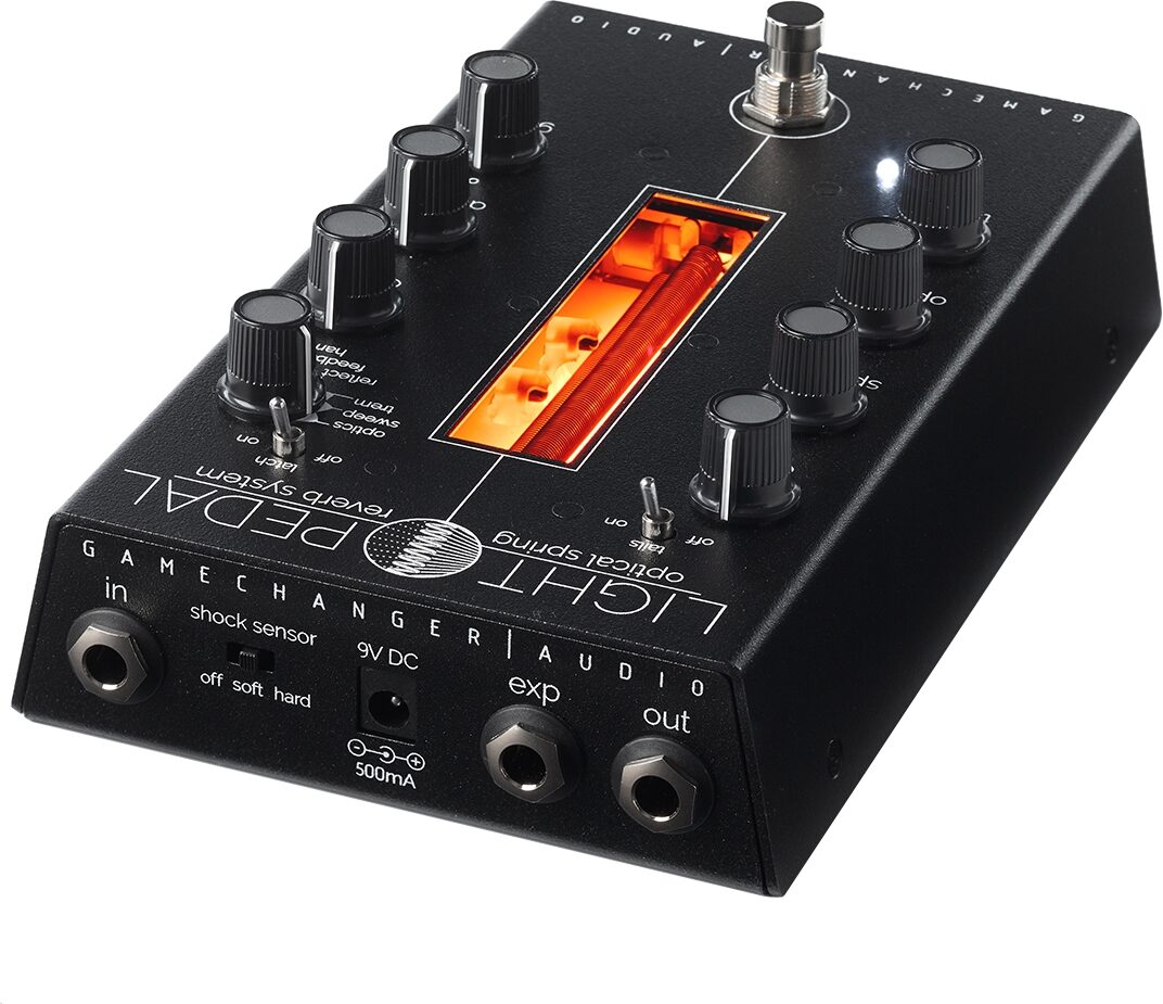 Gamechanger Audio Light Pedal Optical Spring Reverb 3 Gamechanger Audio Light Pedal Optical Spring Reverb
