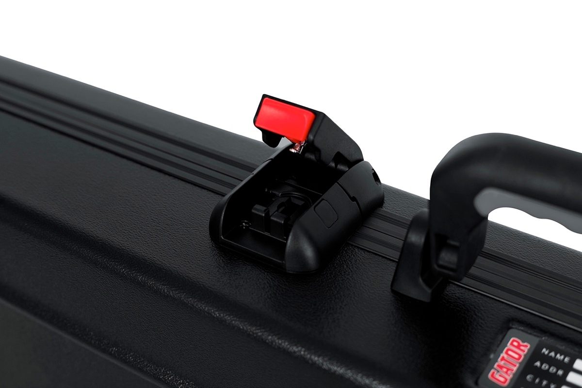 Gator GTSA-GTRDREAD TSA Series ATA Molded Polyethylene Dreadnought Acoustic Guitar Case 4 Gator GTSA-GTRDREAD TSA Series ATA Molded Polyethylene Dreadnought Acoustic Guitar Case
