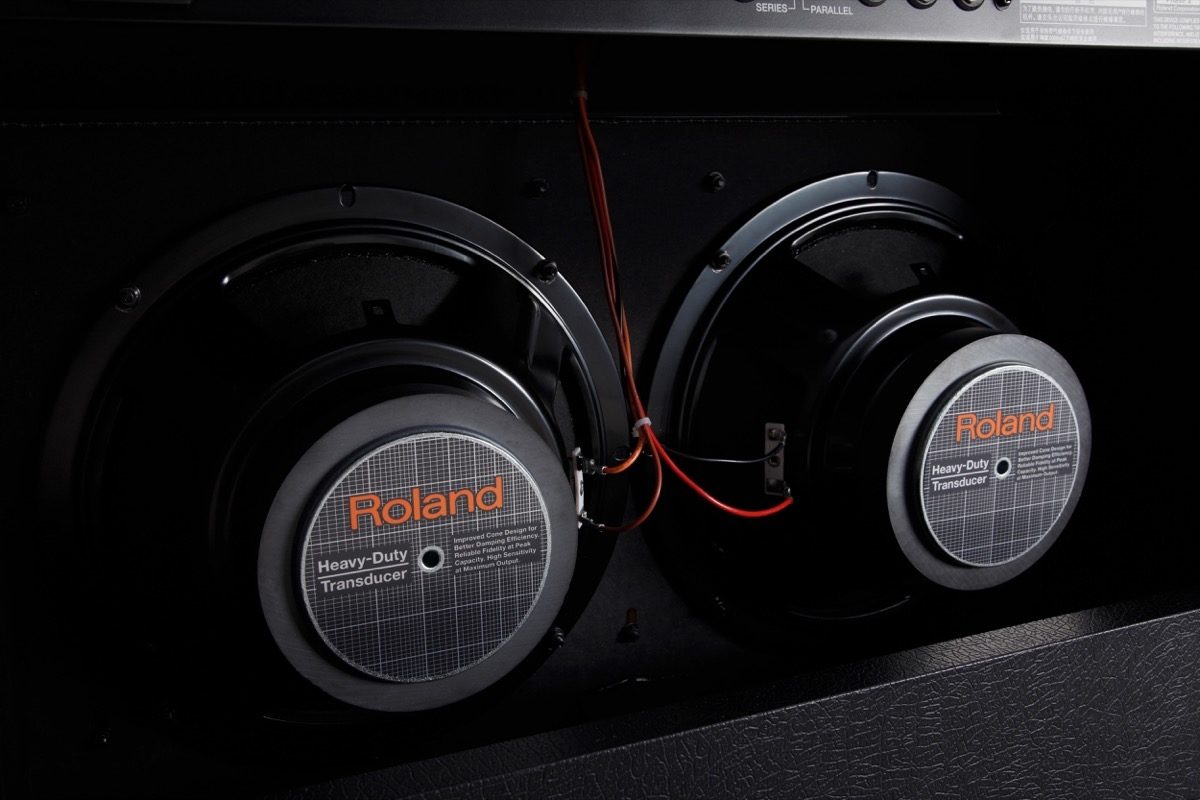 Roland JC-40 Jazz Chorus Guitar Combo Amplifier 4 Roland JC-40 Jazz Chorus Guitar Combo Amplifier