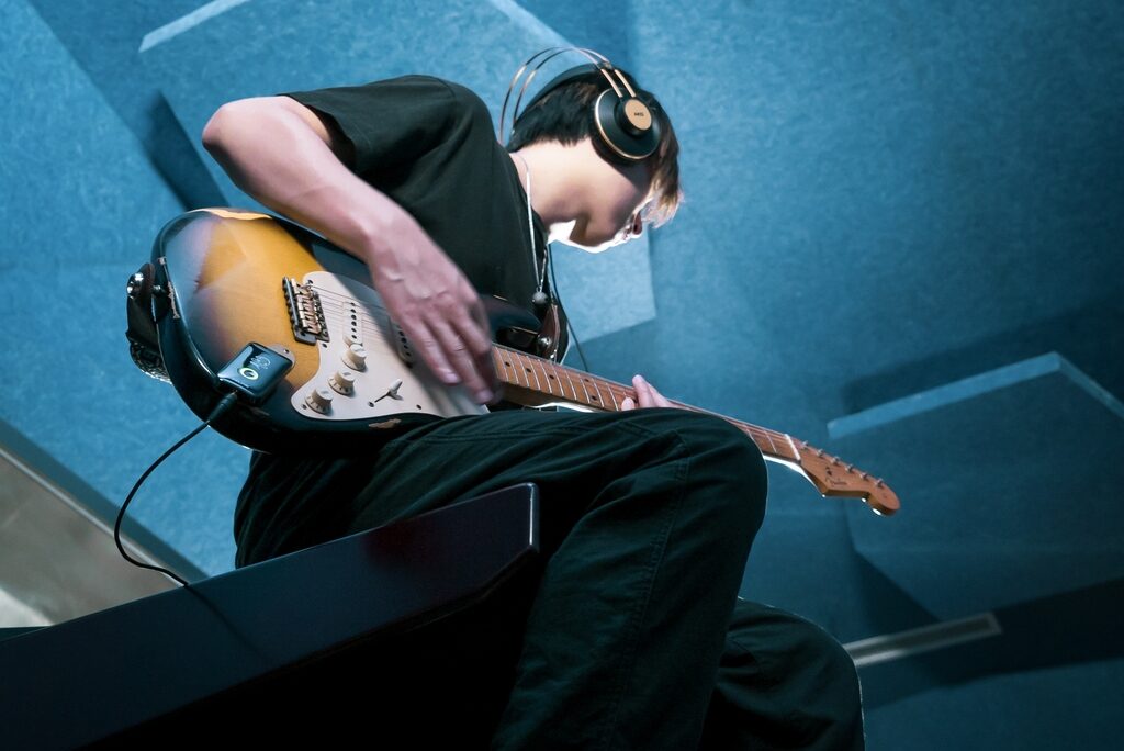 NUX Mighty Plug Wireless Bluetooth Headphone Guitar Amplifier 16 NUX Mighty Plug Wireless Bluetooth Headphone Guitar Amplifier
