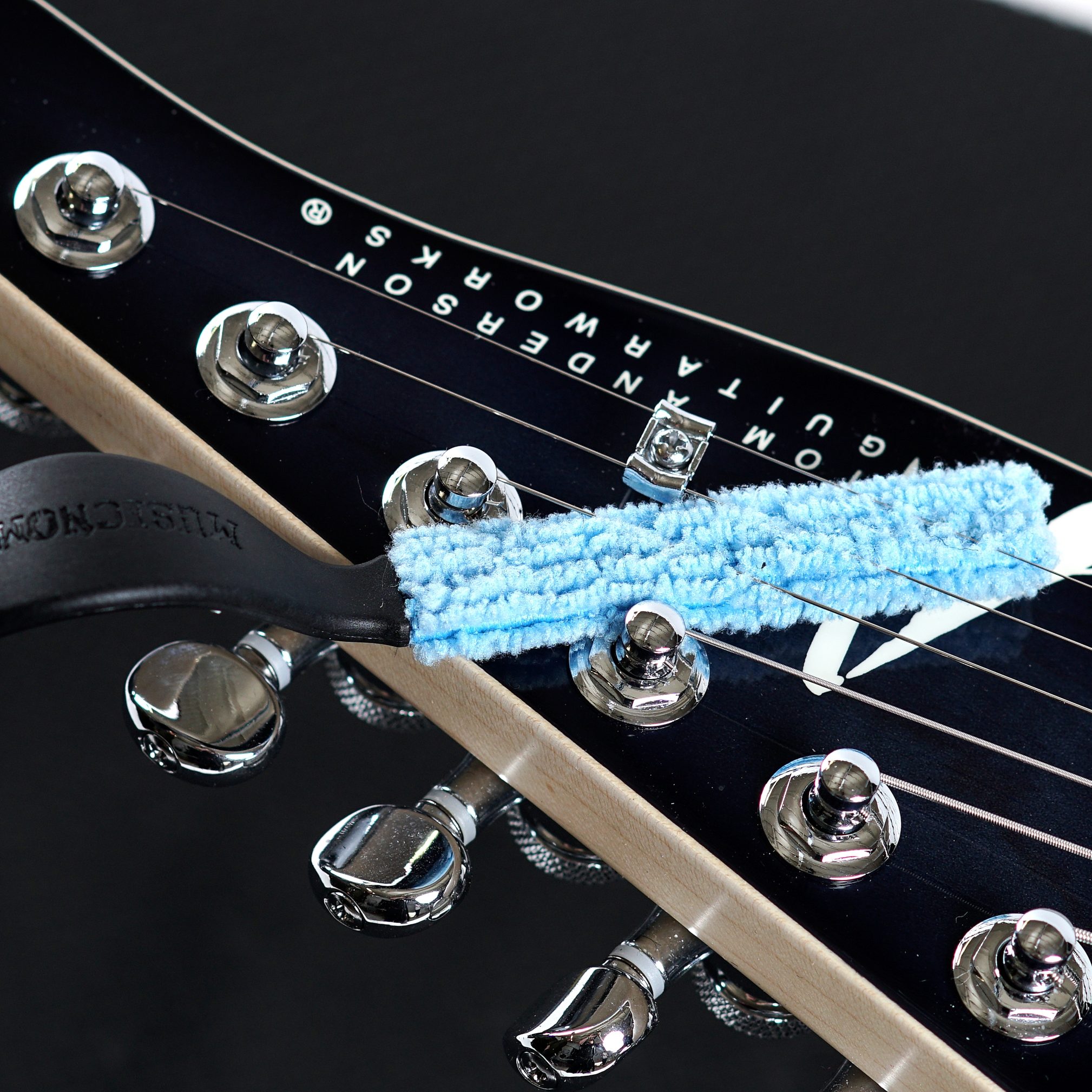 Music Nomad MN204 Nomad 2-Piece Guitar Tool Set 4 Music Nomad MN204 Nomad 2-Piece Guitar Tool Set
