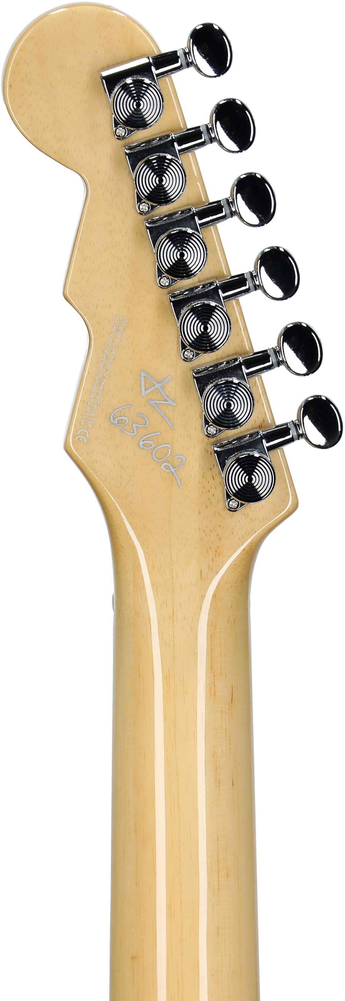 Reverend Contender 290 Electric Guitar 8 Reverend Contender 290 Electric Guitar