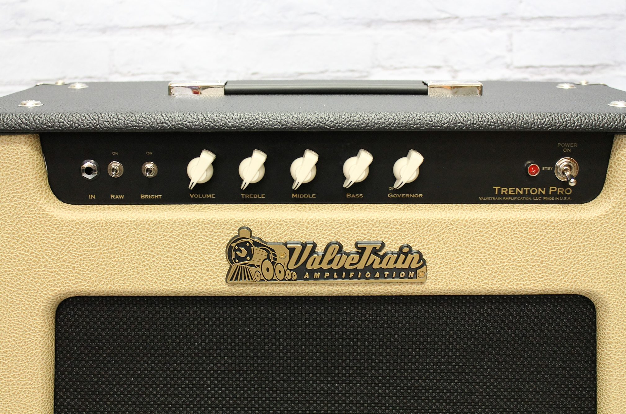 ValveTrain Trenton Pro Guitar Combo Amplifier (27 Watts, 1x12") 3 ValveTrain Trenton Pro Guitar Combo Amplifier (27 Watts, 1x12")