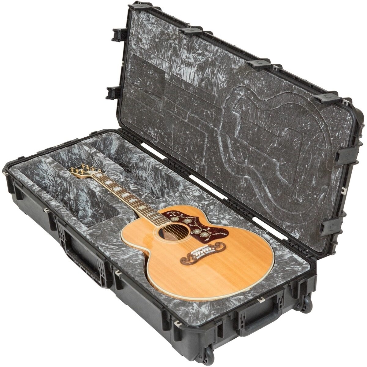 SKB iSeries Waterproof Jumbo Acoustic Guitar Case 3 SKB iSeries Waterproof Jumbo Acoustic Guitar Case