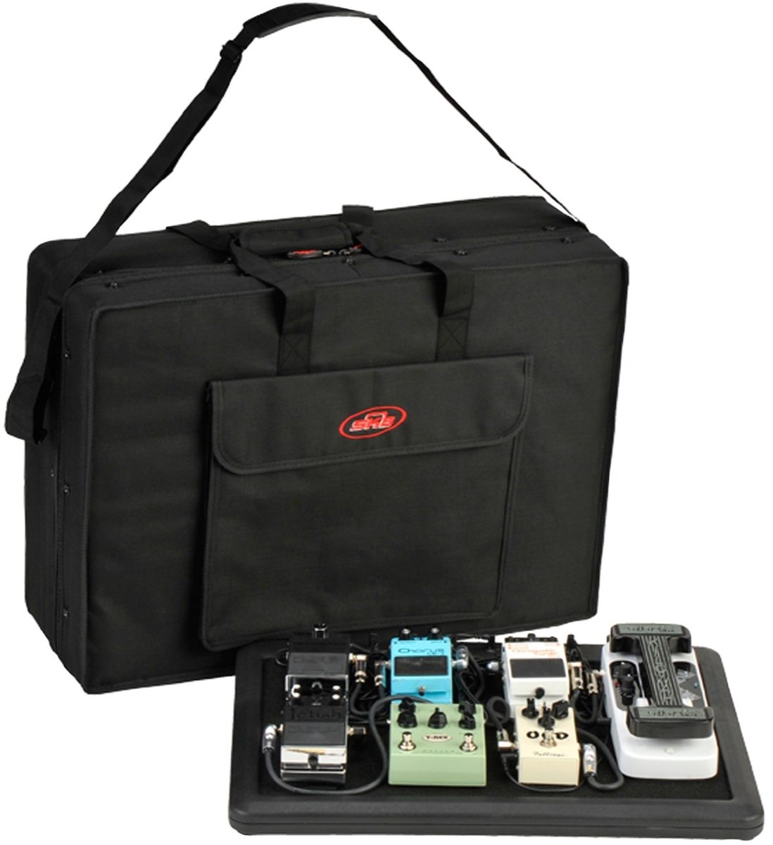 SKB 1SKB-PS-8PRO Powered Pedalboard (with Bag) 2 SKB 1SKB-PS-8PRO Powered Pedalboard (with Bag)