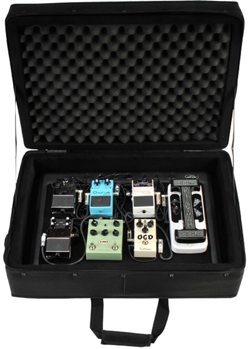 SKB 1SKB-PS-8PRO Powered Pedalboard (with Bag) 3 SKB 1SKB-PS-8PRO Powered Pedalboard (with Bag)