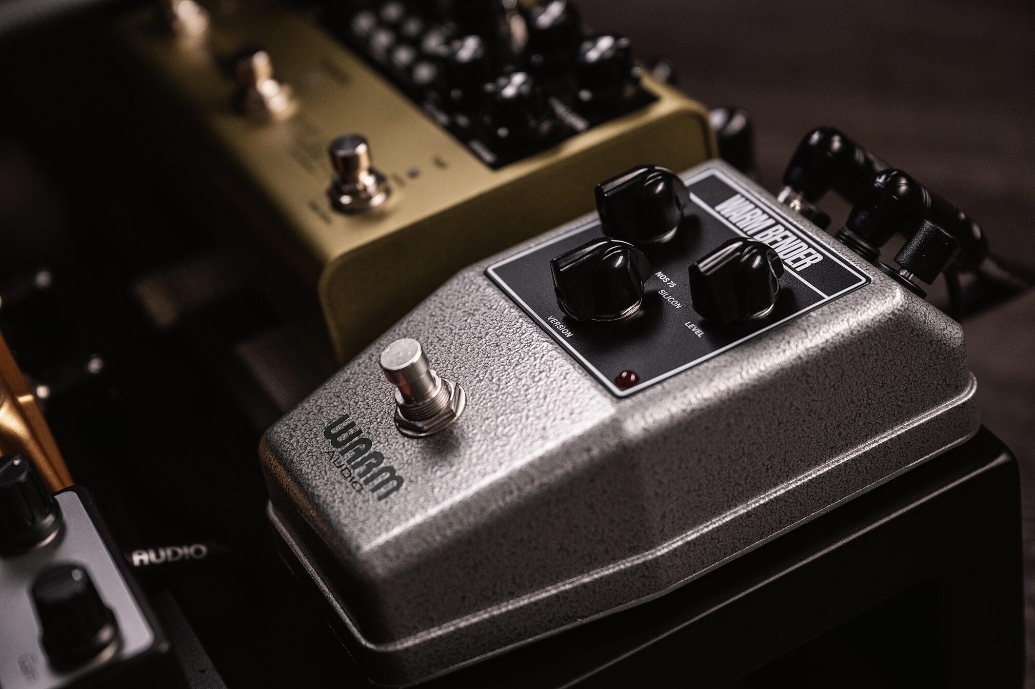 Warm Audio Warm Bender Selectable 3 Circuit Fuzz Pedal 4 Warm Audio Warm Bender Selectable 3 Circuit Fuzz Pedal