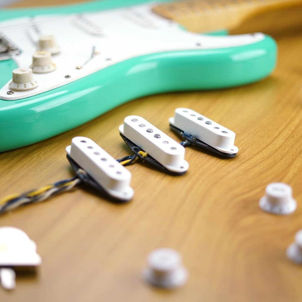 Gunstreet Eras '50s Stratocaster Electric Guitar Pickup Set 2 Gunstreet Eras '50s Stratocaster Electric Guitar Pickup Set