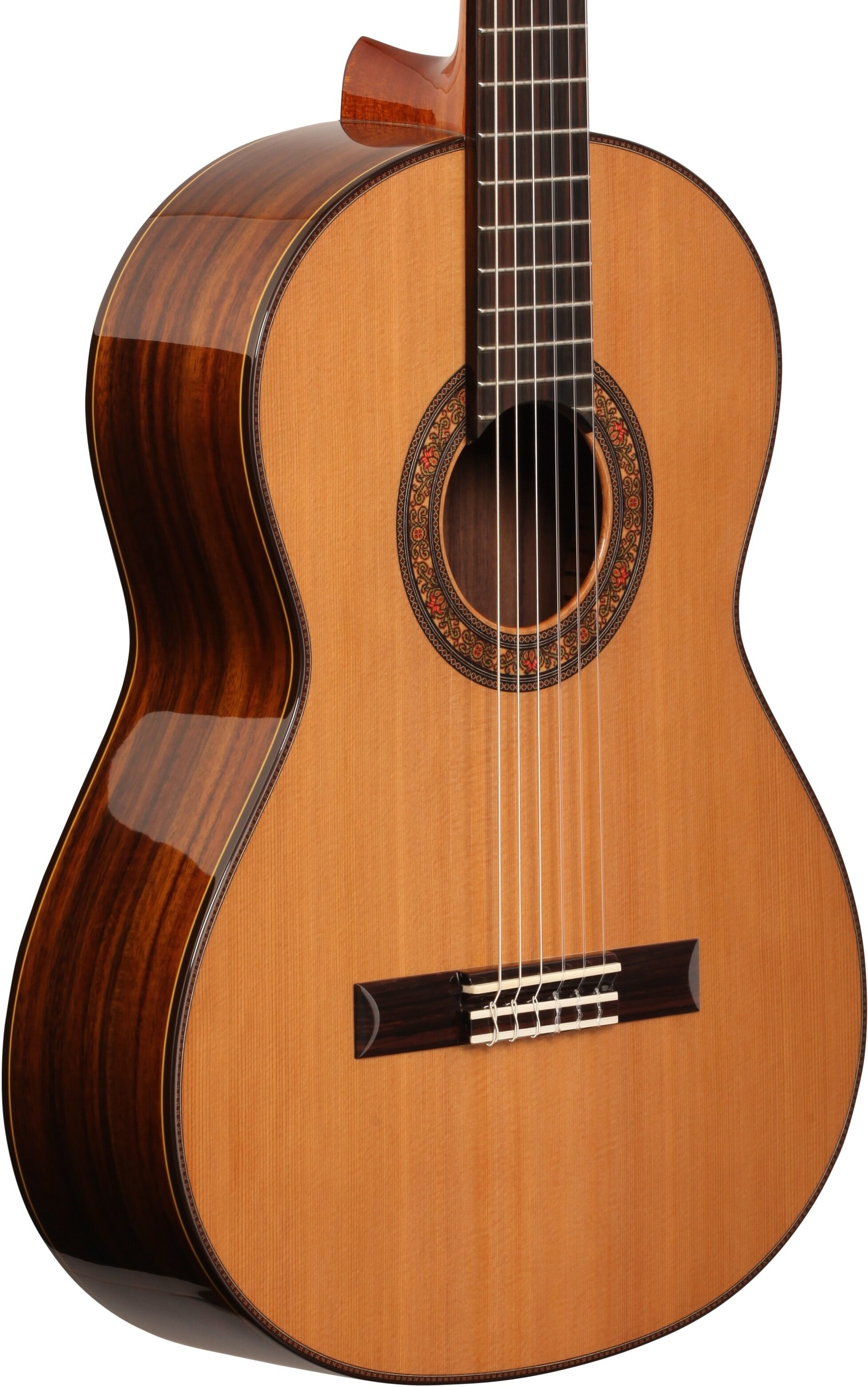 Alvarez Yairi CYM75 Masterworks Classical Acoustic Guitar (with Case) 1 Alvarez Yairi CYM75 Masterworks Classical Acoustic Guitar (with Case)
