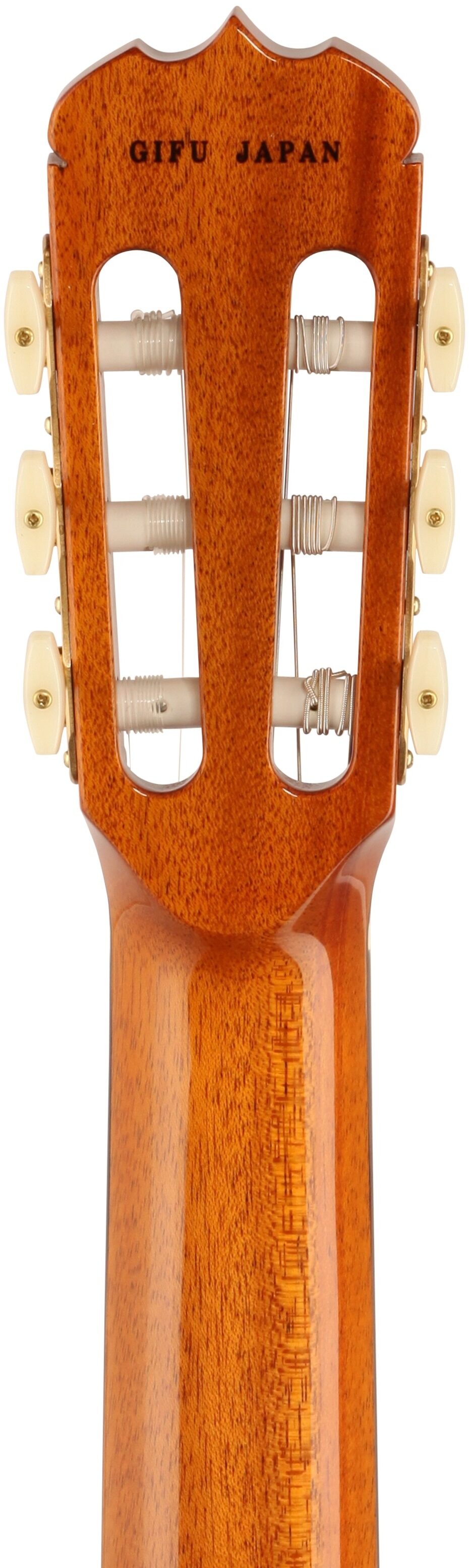 Alvarez Yairi CYM75 Masterworks Classical Acoustic Guitar (with Case) 8 Alvarez Yairi CYM75 Masterworks Classical Acoustic Guitar (with Case)