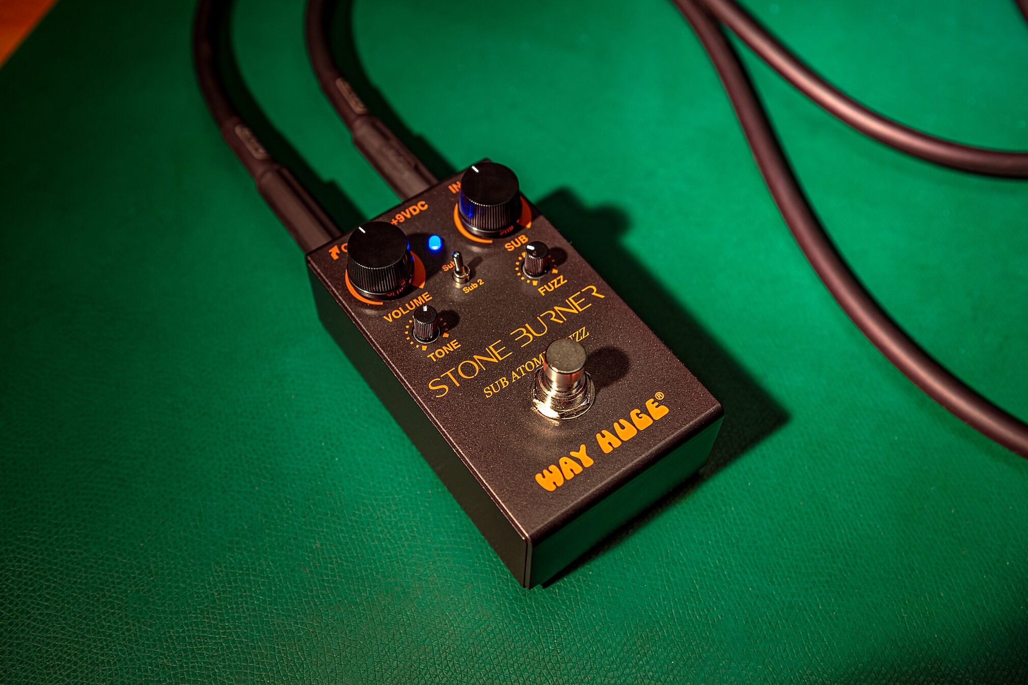 Way Huge Smalls Stone Burner Sub Atomic Fuzz Pedal 7 Way Huge Smalls Stone Burner Sub Atomic Fuzz Pedal